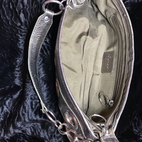 Purse - Picture 6 of 8